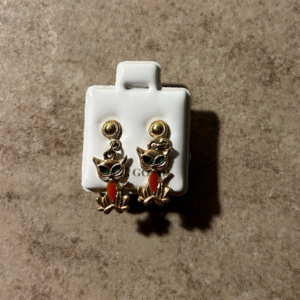 Cat earrings